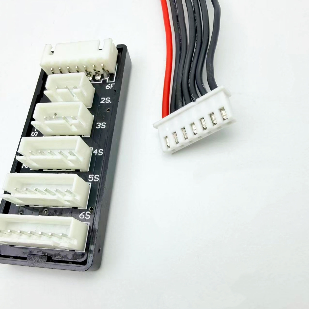 Scheda di ricarica bilanciata  - 12S Lipo Battery Balancing Board recensione e prezzo